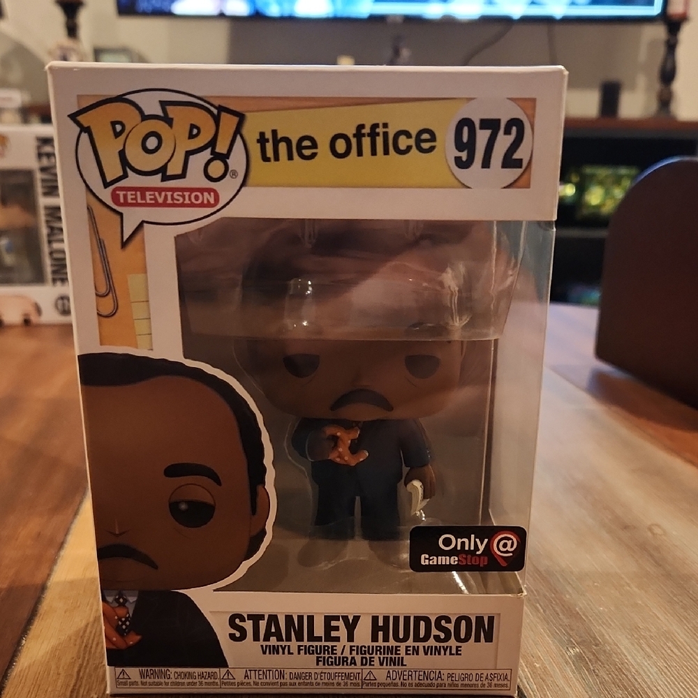 Funko Pop! The Office Stanley Hudson Vinyl Figure - Brown, Black, Blue
